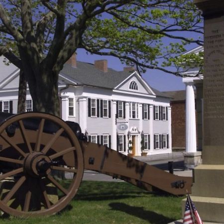 The Inn At Stonington Exterior photo